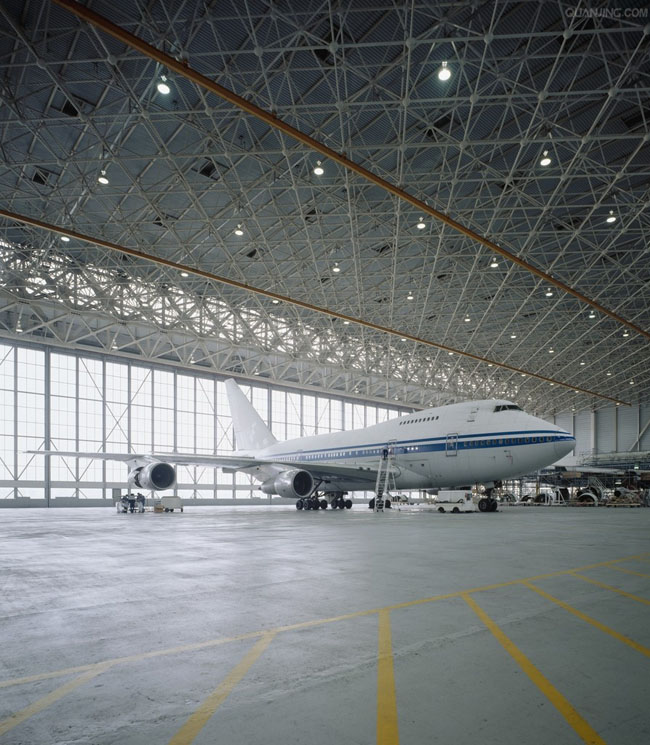 梅河口航空工业螺栓球网架工程